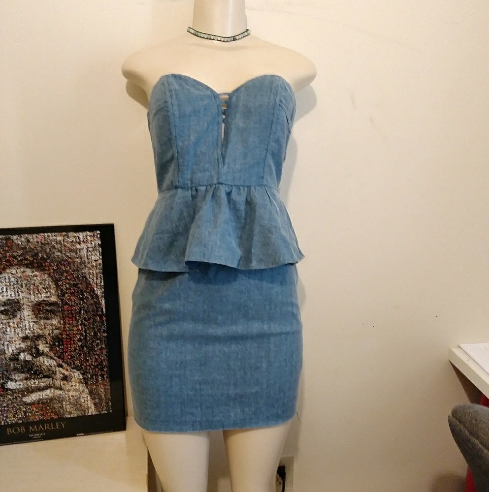 Strapless Peplem denim-look linen dress Small